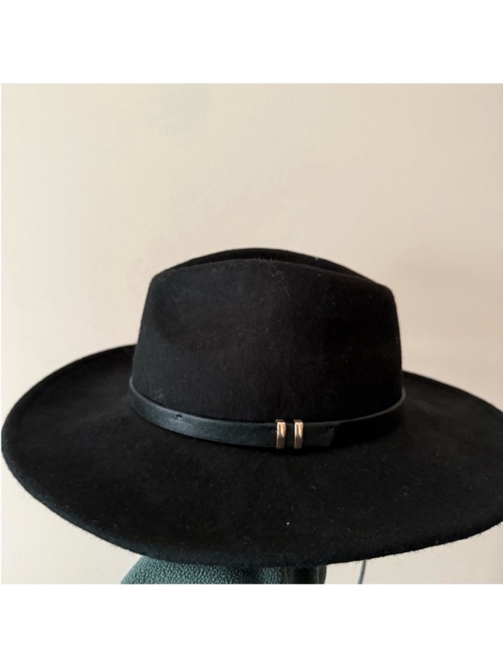 House of Harlow 1960 Black Hat with Gold Detail